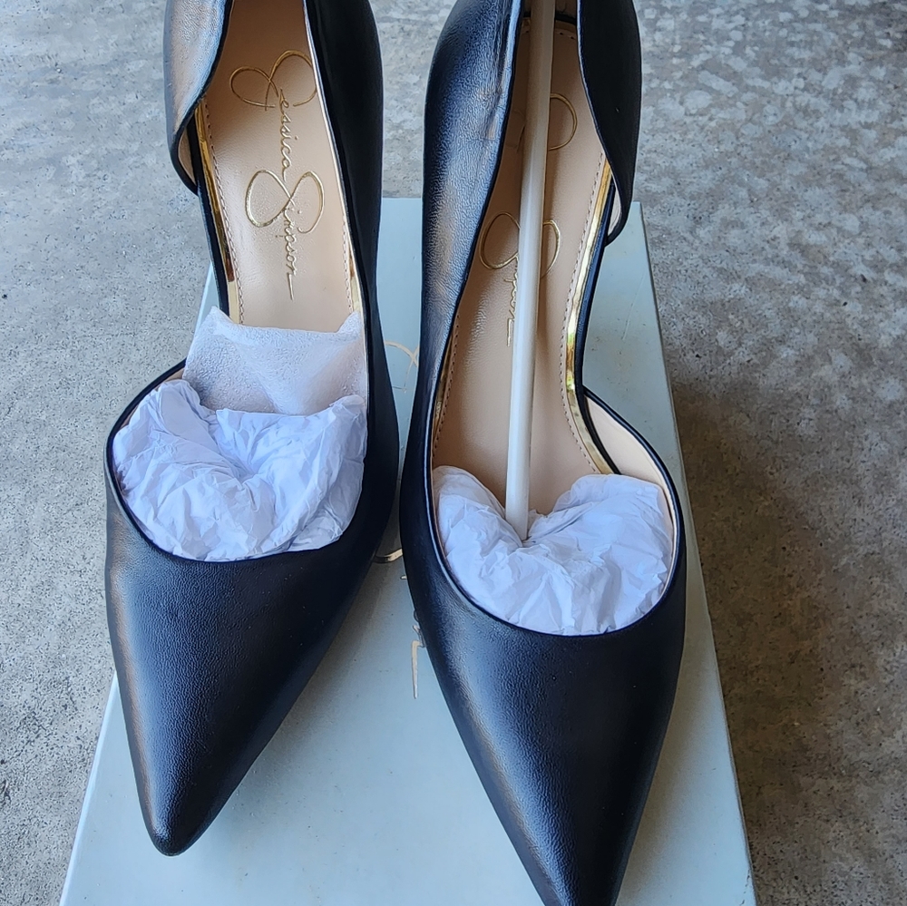Jessica Simpson Black Heels